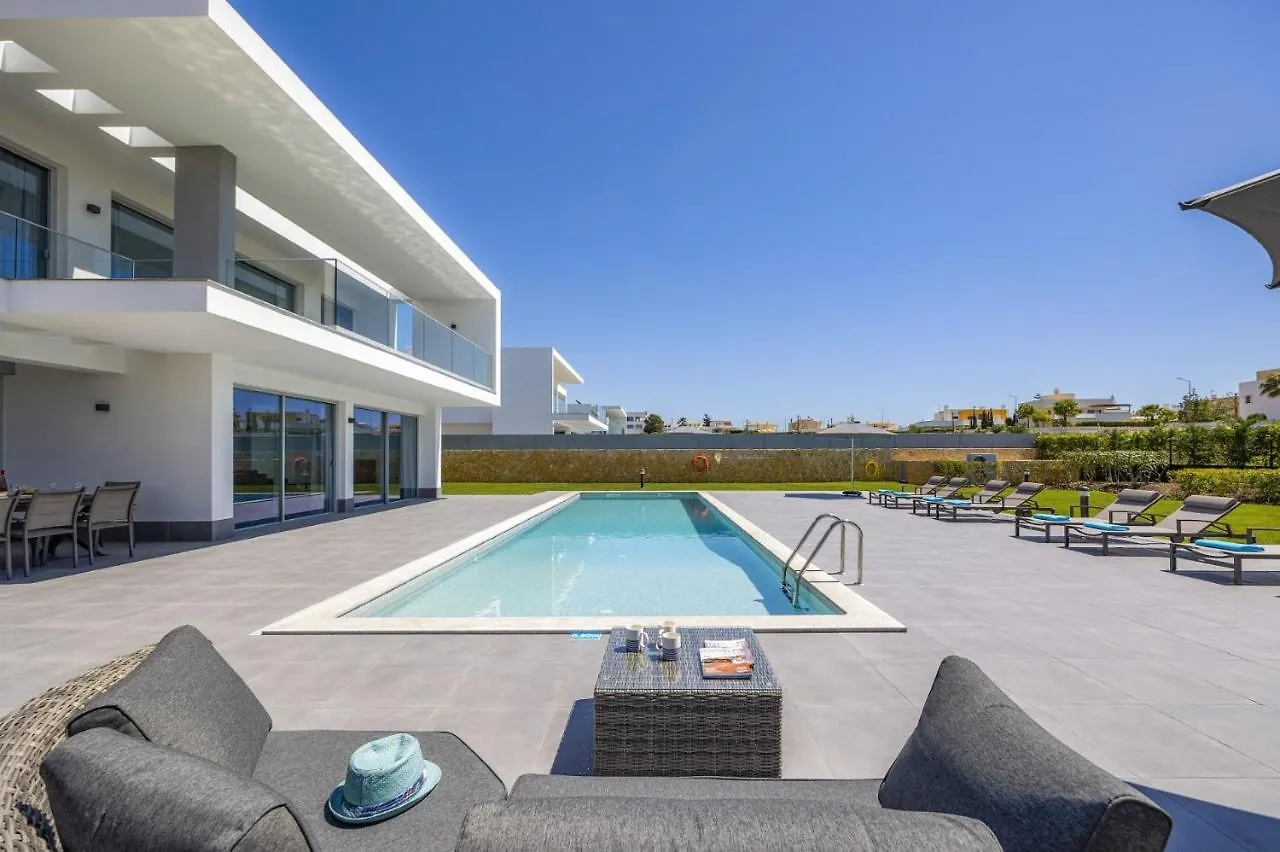 Villa Casa Gardenia By Villa Plus Gale  Portugal