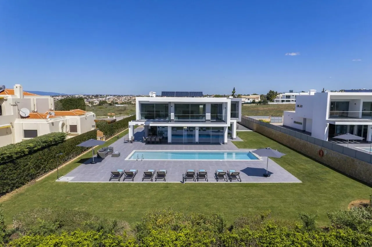 Villa Casa Gardenia By Villa Plus Gale  Gale (Albufeira)